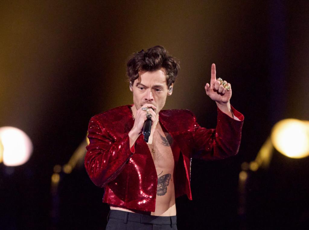 6 Of Harry Styles Sexiest Lyrics